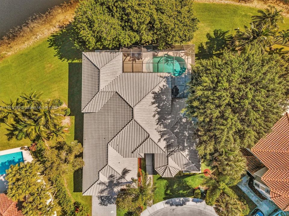 For Sale: $2,170,000 (5 beds, 5 baths, 3857 Square Feet)