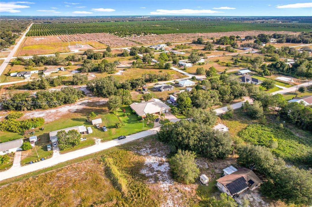 待售: $12,000 (0.23 acres)