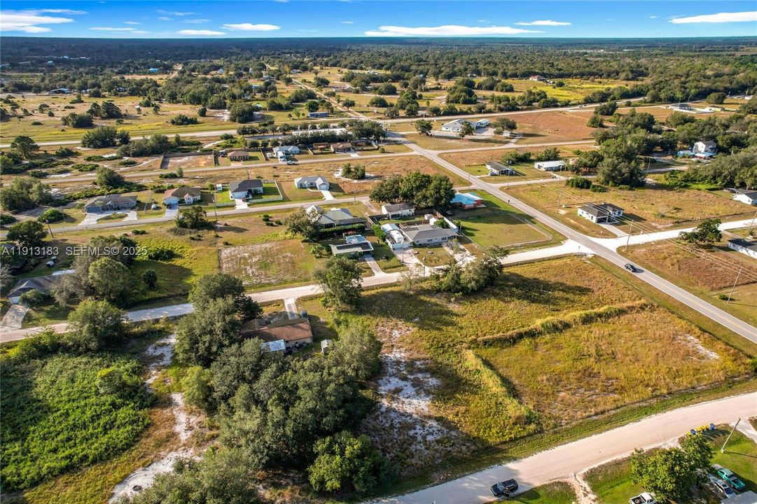 待售: $12,000 (0.23 acres)