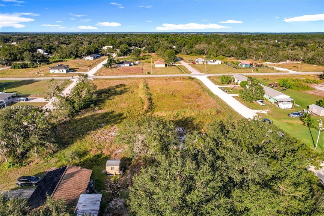 待售: $12,000 (0.23 acres)