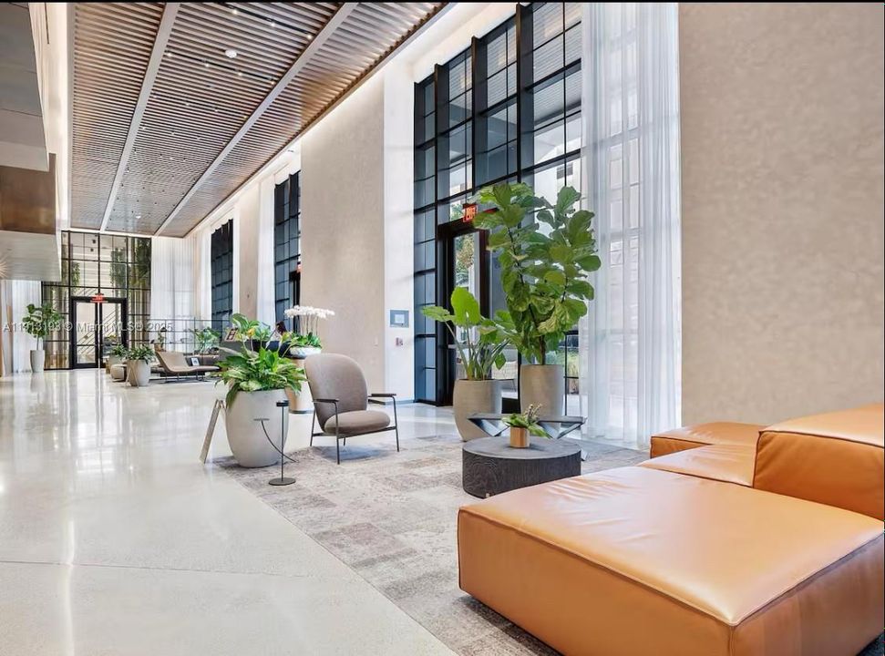 待售: $510,000 (0 贝兹, 1 浴室, 367 平方英尺)