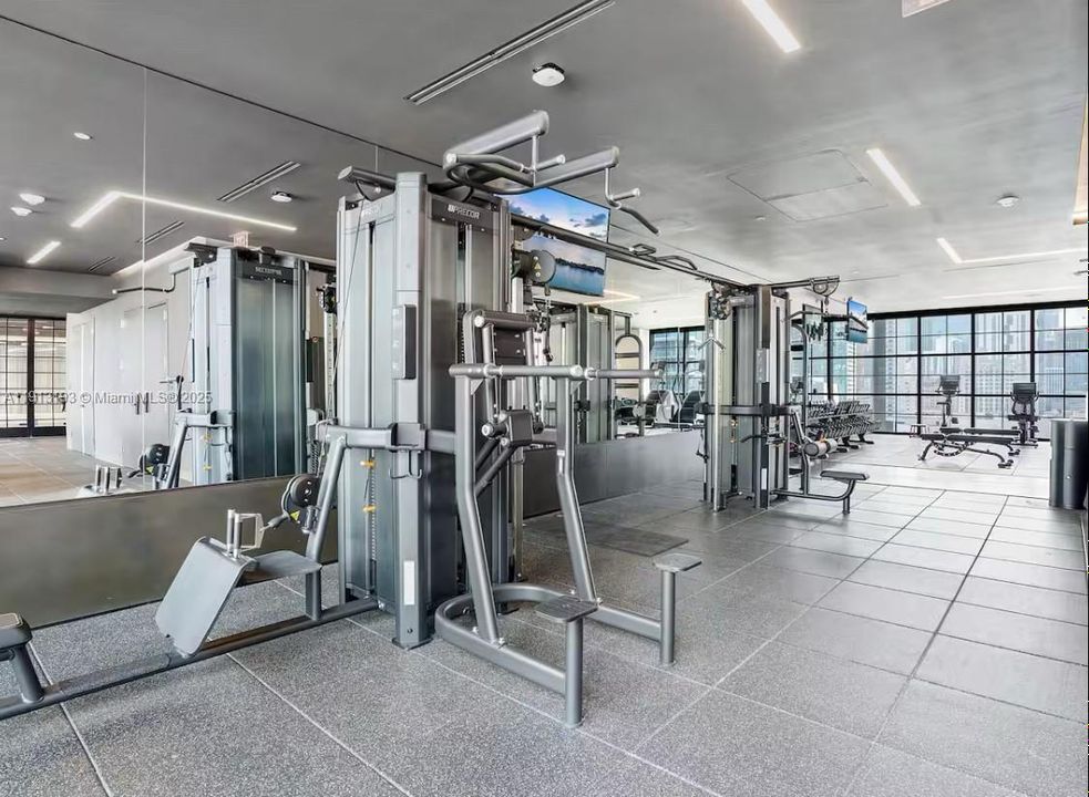 待售: $510,000 (0 贝兹, 1 浴室, 367 平方英尺)