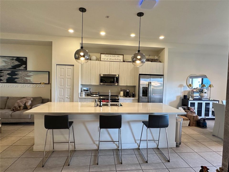 В аренду: $3,200 (2 спален, 2 ванн, 0 Квадратных фут)