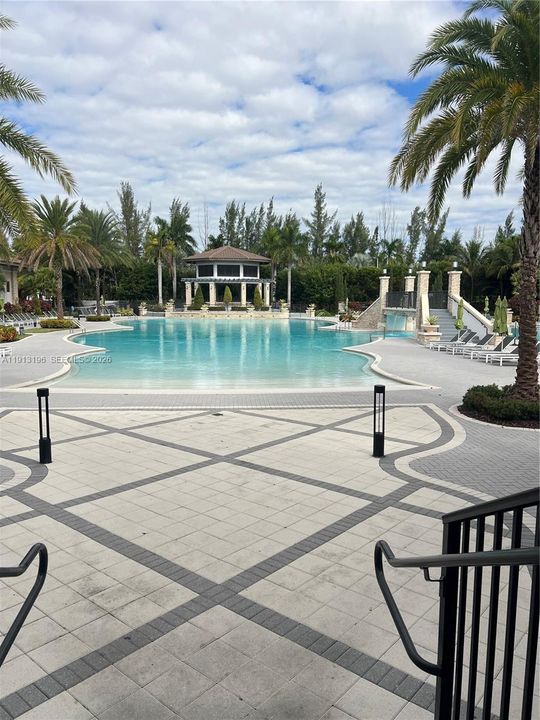 В аренду: $3,200 (2 спален, 2 ванн, 0 Квадратных фут)