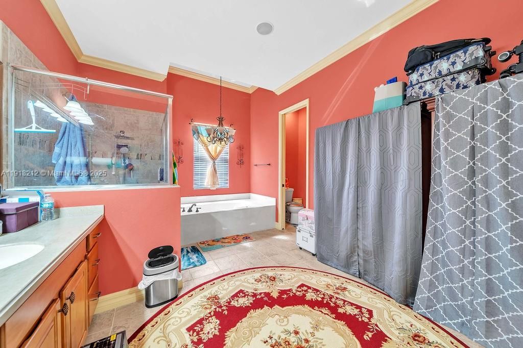 En Venta: $595,000 (3 camas, 2 baños, 0 Pies cuadrados)