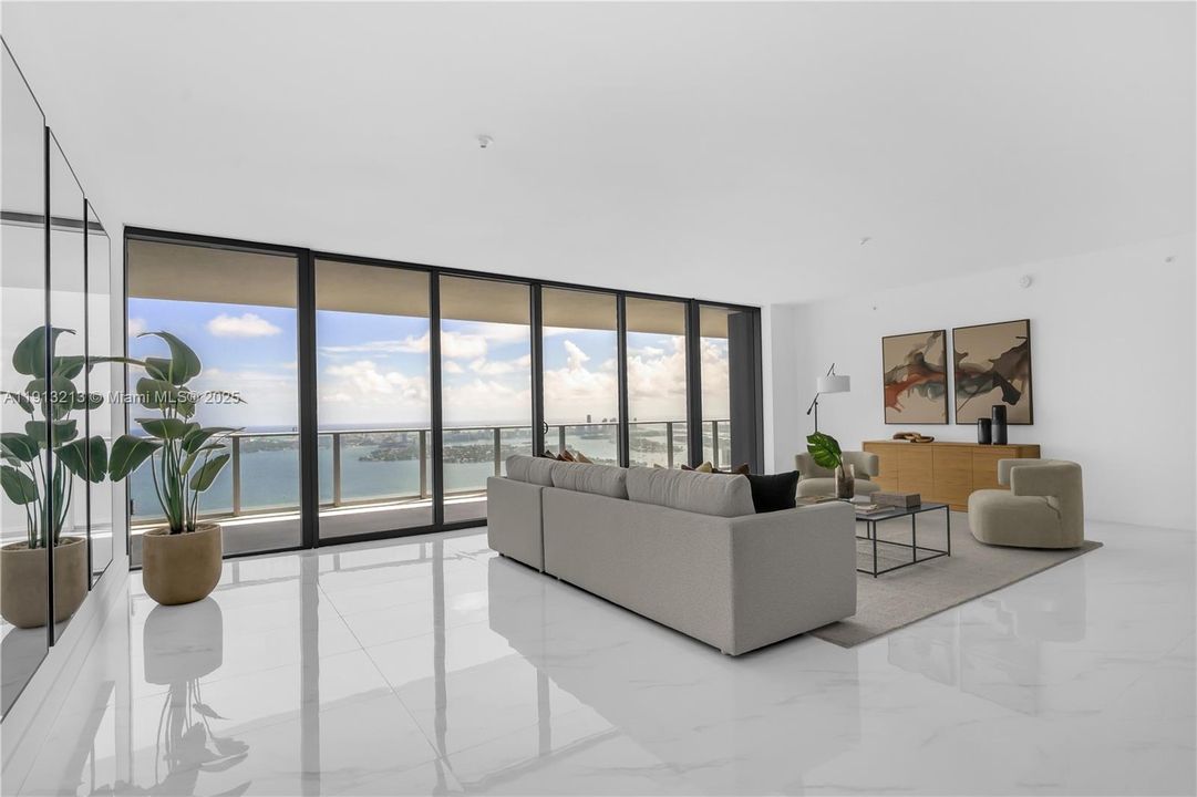 Active With Contract: $3,850,000 (4 beds, 5 baths, 3189 Square Feet)