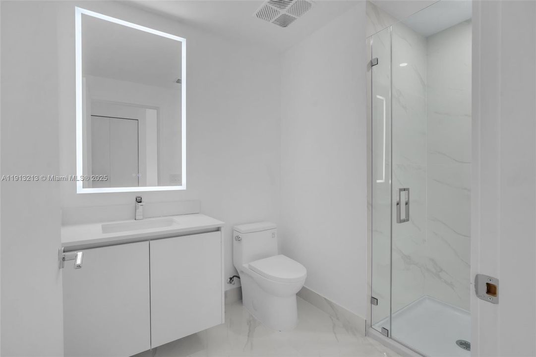 Active With Contract: $3,850,000 (4 beds, 5 baths, 3189 Square Feet)