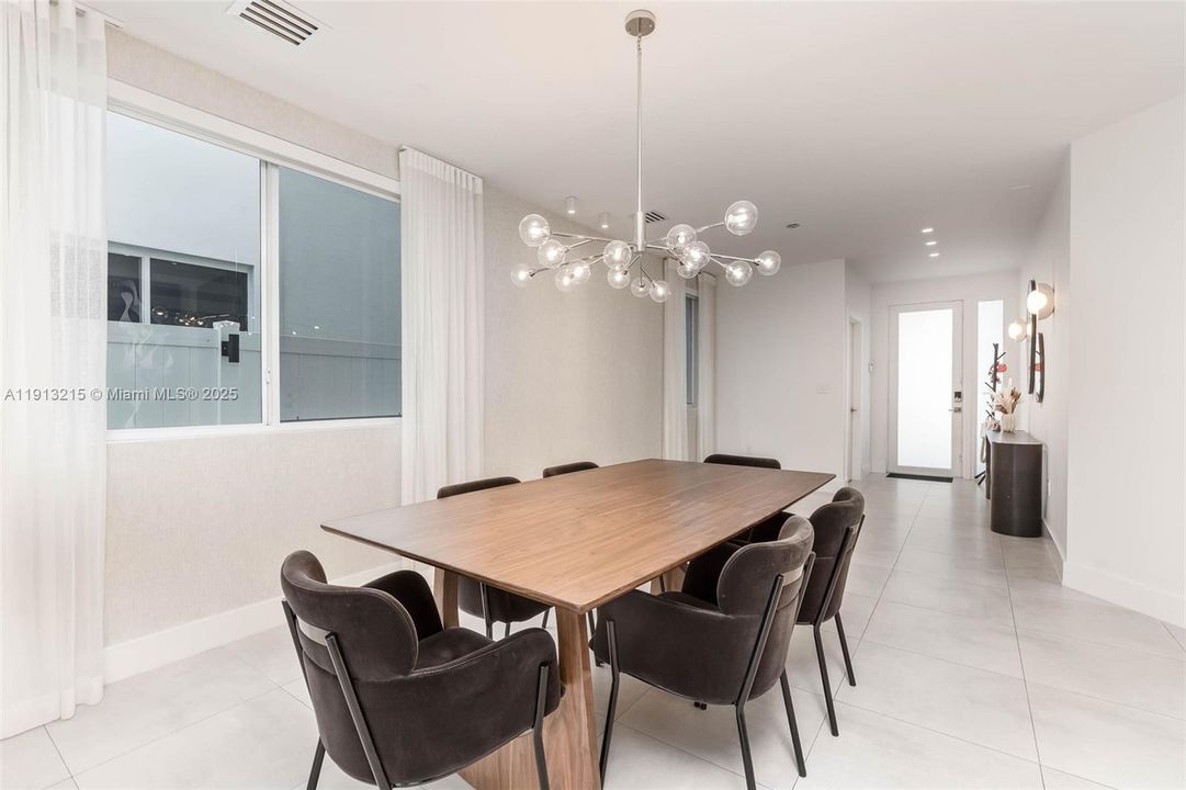 На продажу: $1,375,000 (4 спален, 3 ванн, 2782 Квадратных фут)