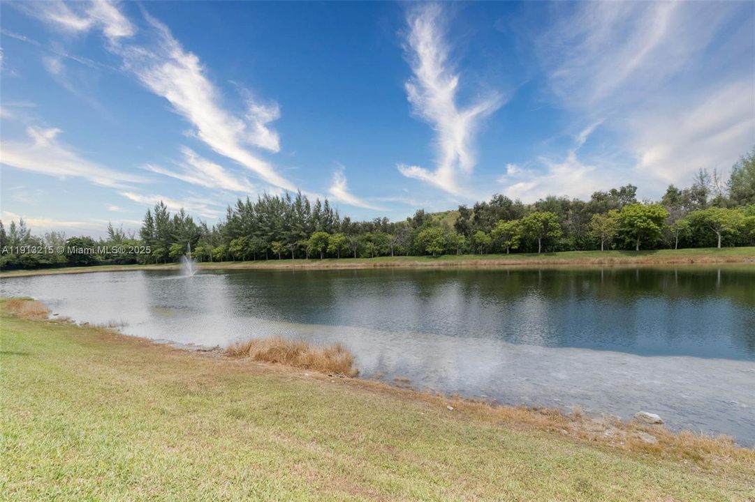 На продажу: $1,375,000 (4 спален, 3 ванн, 2782 Квадратных фут)