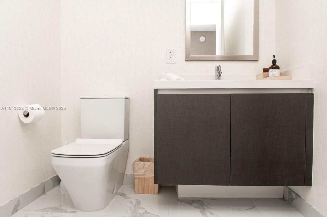 待售: $2,359,000 (3 贝兹, 4 浴室, 2188 平方英尺)