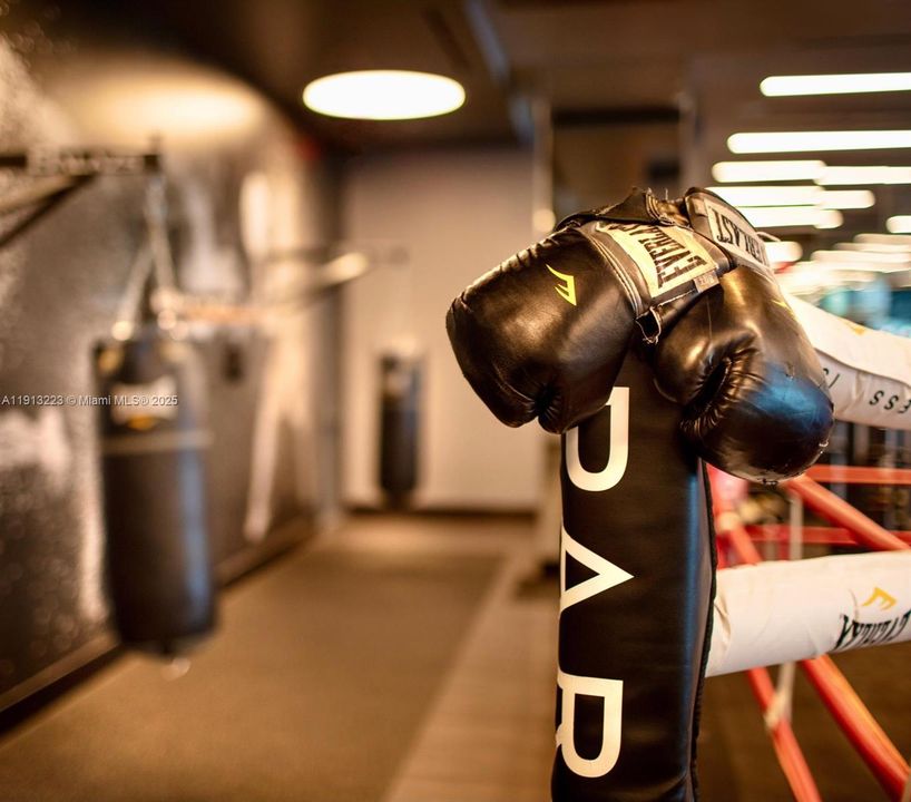 待售: $2,359,000 (3 贝兹, 4 浴室, 2188 平方英尺)