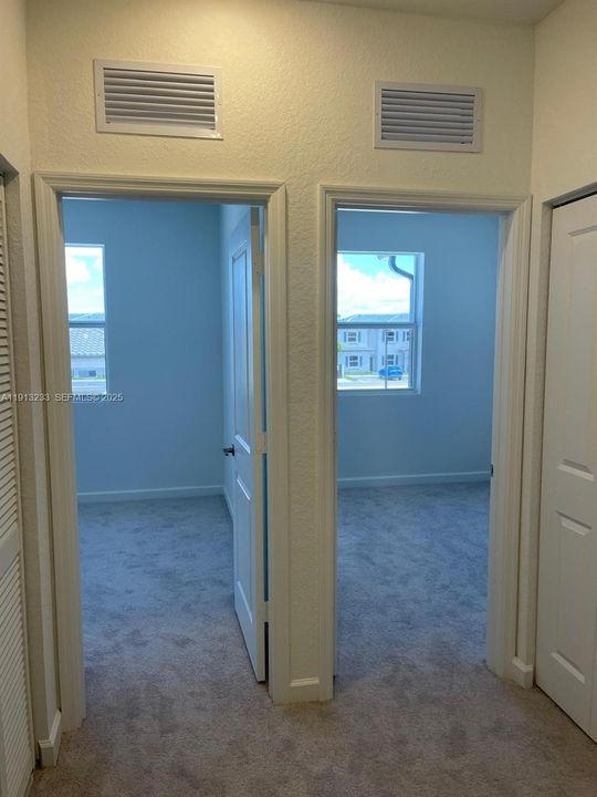 En Renta: $2,450 (3 camas, 2 baños, 1574 Pies cuadrados)