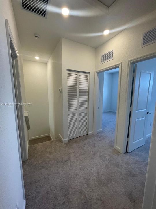 En Renta: $2,450 (3 camas, 2 baños, 1574 Pies cuadrados)