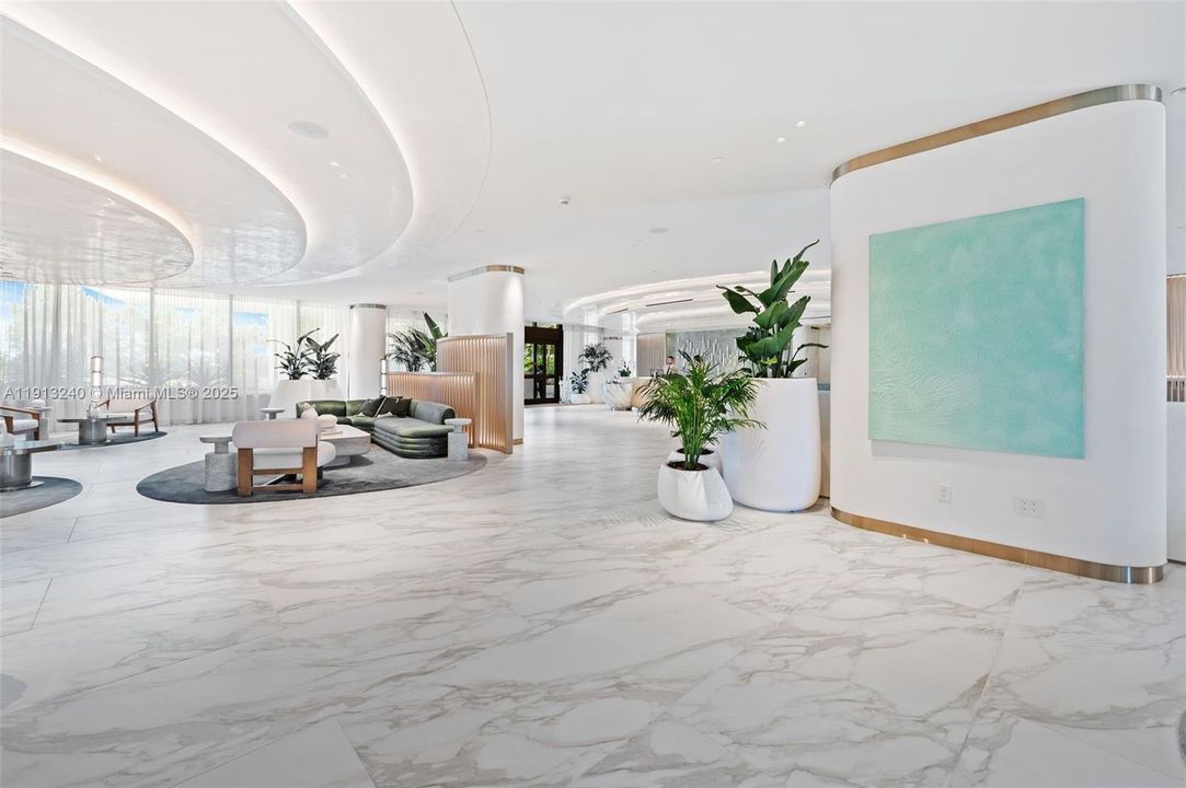 For Sale: $3,795,000 (3 beds, 3 baths, 2500 Square Feet)