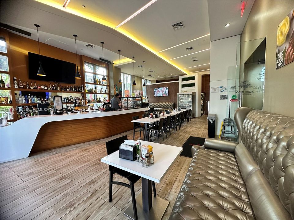 待售: $439,000 (2 贝兹, 2 浴室, 1030 平方英尺)