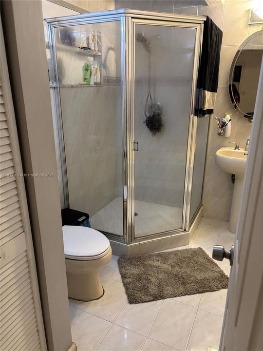 For Sale: $495,000 (4 beds, 3 baths, 1244 Square Feet)