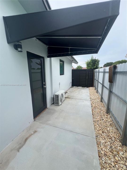 Activo con contrato: $799,900 (5 camas, 4 baños, 2286 Pies cuadrados)