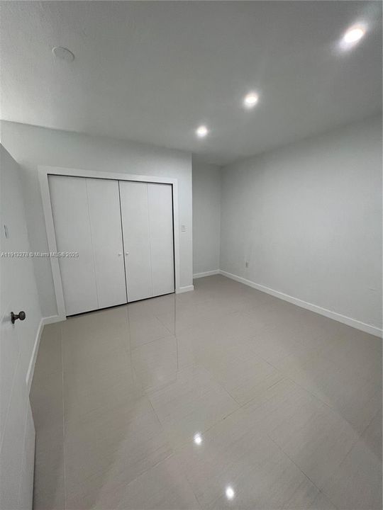 Activo con contrato: $799,900 (5 camas, 4 baños, 2286 Pies cuadrados)