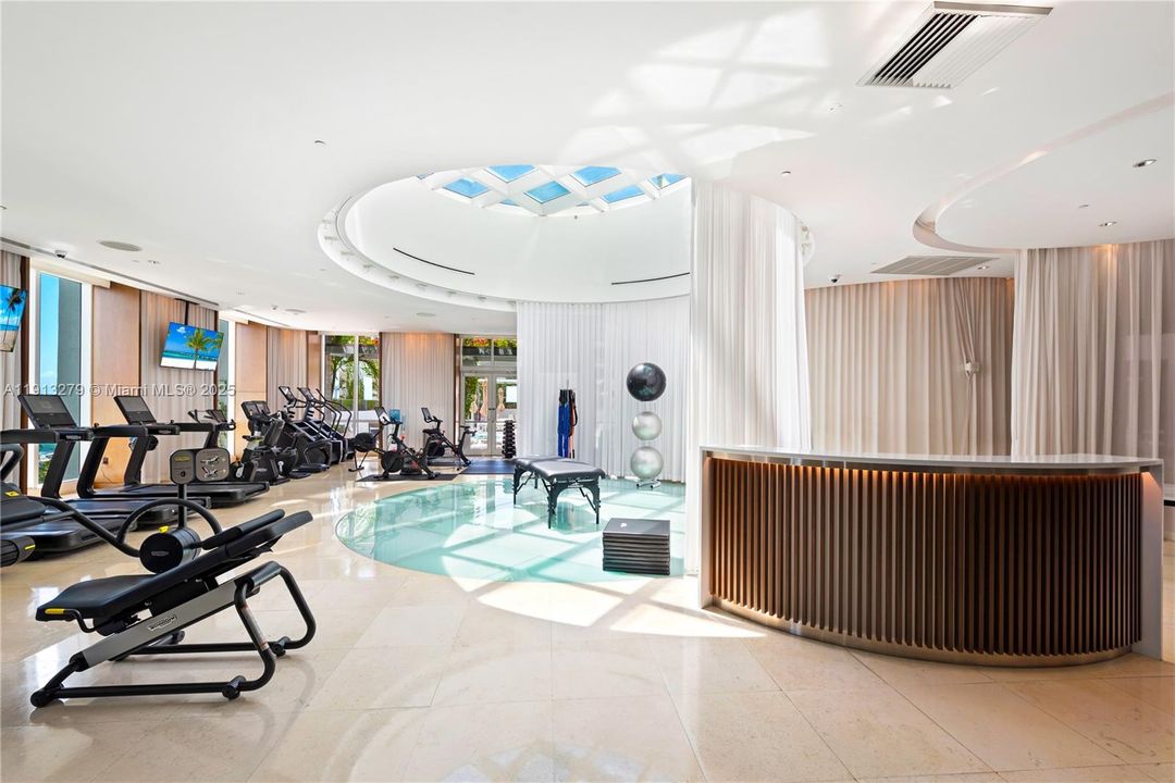 En Venta: $2,425,000 (2 camas, 2 baños, 1750 Pies cuadrados)