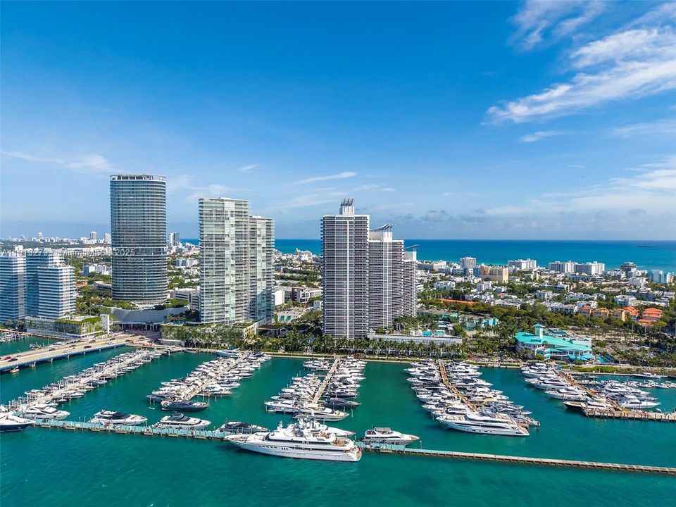 En Venta: $2,425,000 (2 camas, 2 baños, 1750 Pies cuadrados)