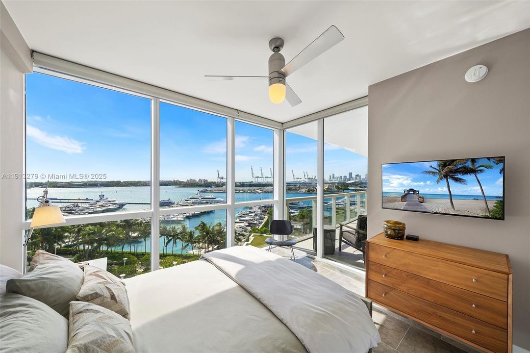 En Venta: $2,425,000 (2 camas, 2 baños, 1750 Pies cuadrados)