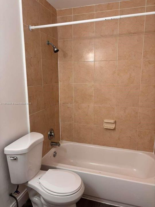 For Rent: $1,790 (2 beds, 1 baths, 850 Square Feet)