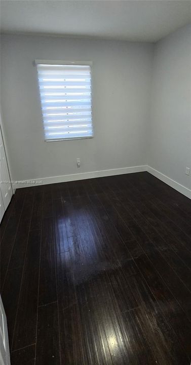 Activo con contrato: $2,800 (3 camas, 2 baños, 1524 Pies cuadrados)