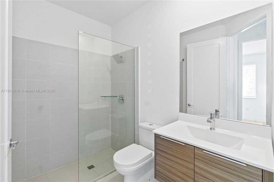 Full bathroom downstairs