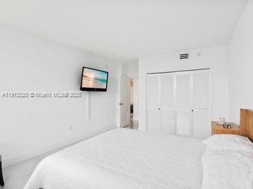 Active With Contract: $4,100 (2 beds, 2 baths, 1776 Square Feet)