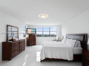 Active With Contract: $4,100 (2 beds, 2 baths, 1776 Square Feet)