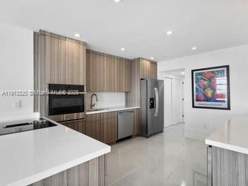 Active With Contract: $4,100 (2 beds, 2 baths, 1776 Square Feet)