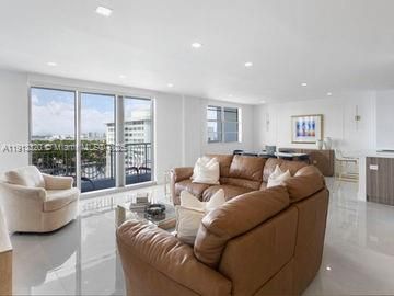 Active With Contract: $4,100 (2 beds, 2 baths, 1776 Square Feet)