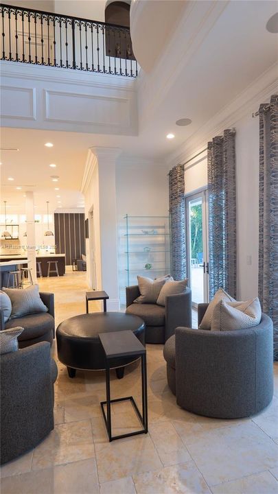 For Rent: $25,000 (5 beds, 5 baths, 5631 Square Feet)