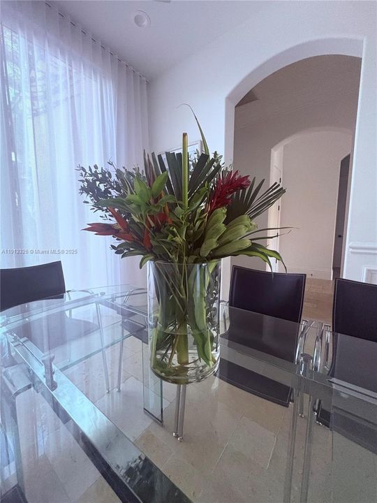 For Rent: $25,000 (5 beds, 5 baths, 5631 Square Feet)