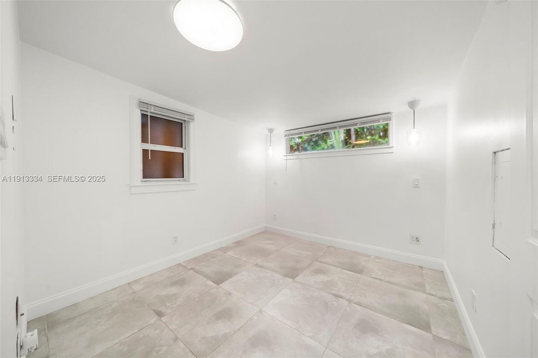 En Renta: $13,500 (4 camas, 3 baños, 2549 Pies cuadrados)