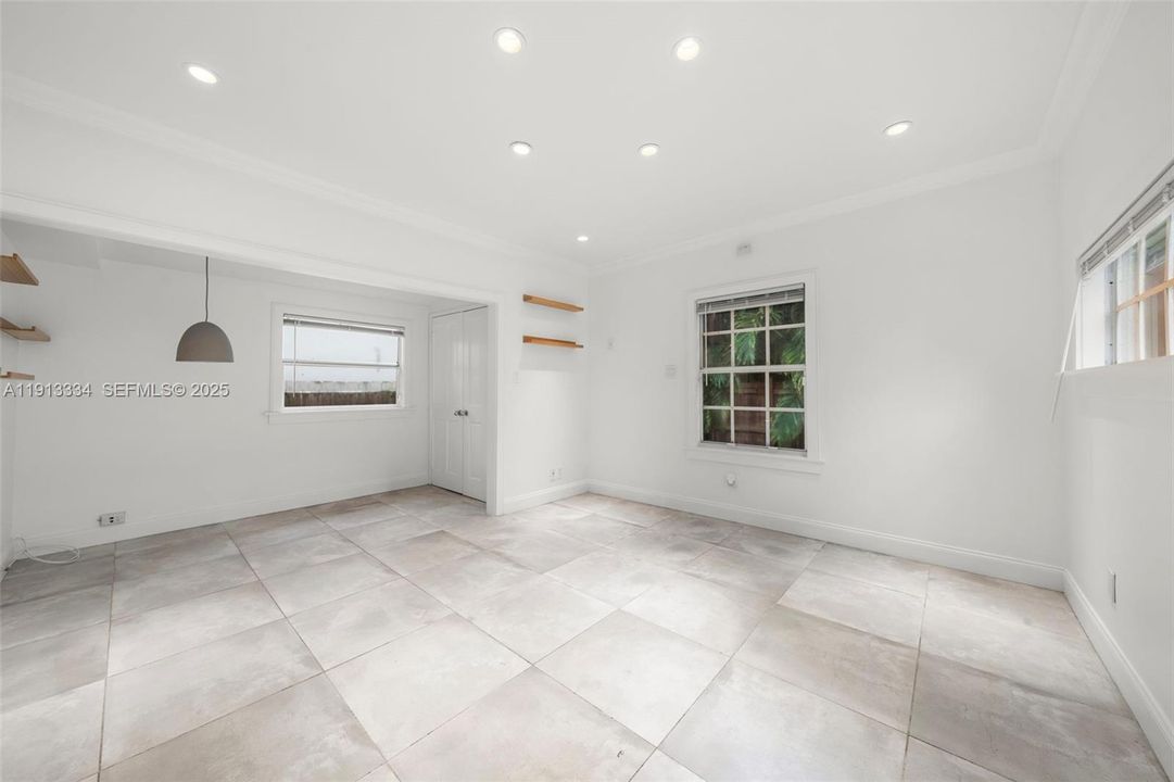 En Renta: $13,500 (4 camas, 3 baños, 2549 Pies cuadrados)