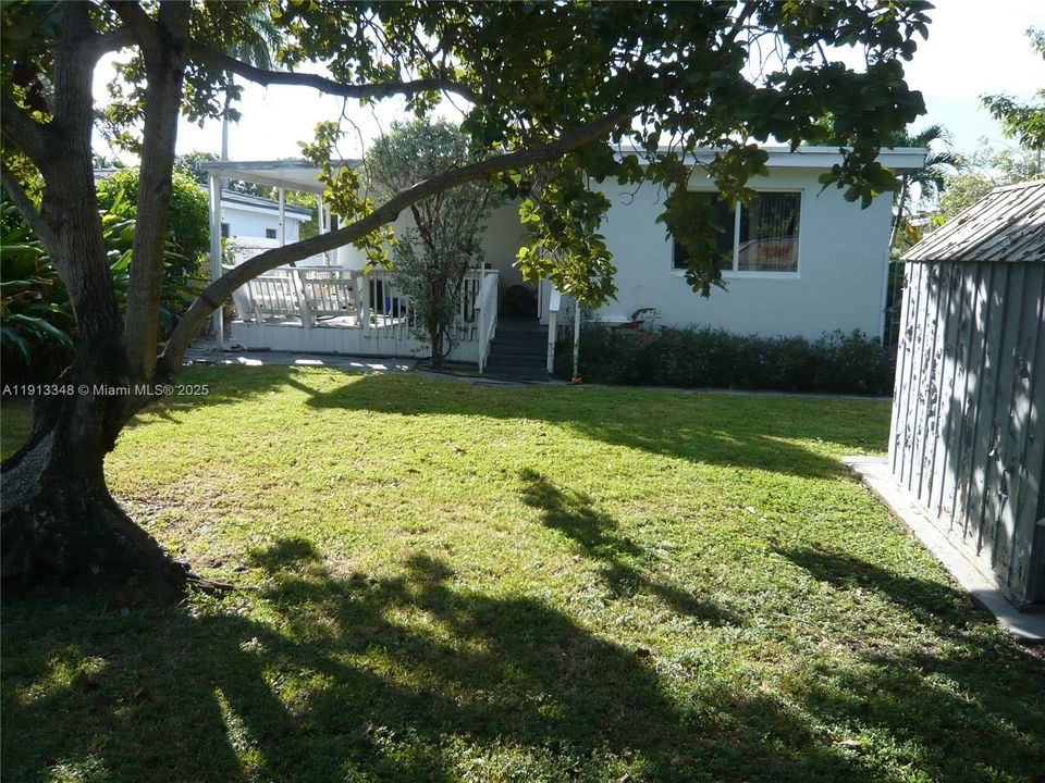 合同活跃: $539,900 (3 贝兹, 2 浴室, 1460 平方英尺)