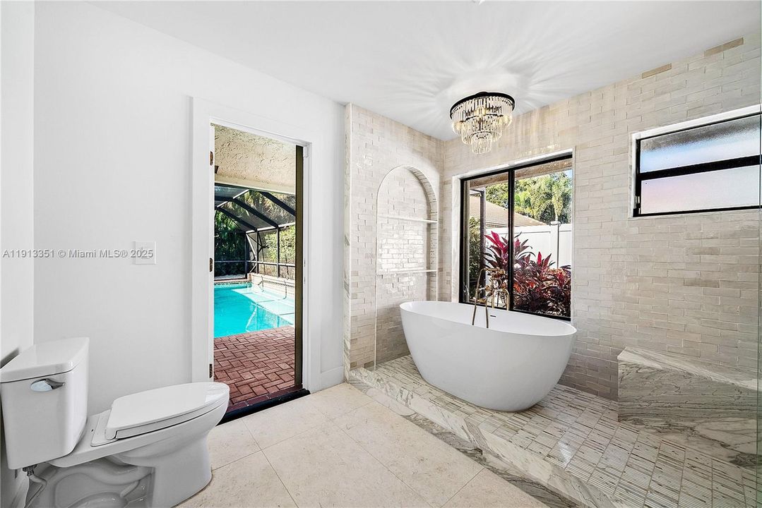 For Sale: $1,050,000 (4 beds, 2 baths, 2360 Square Feet)