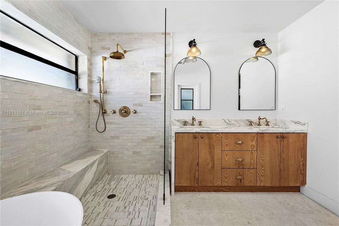 For Sale: $1,050,000 (4 beds, 2 baths, 2360 Square Feet)