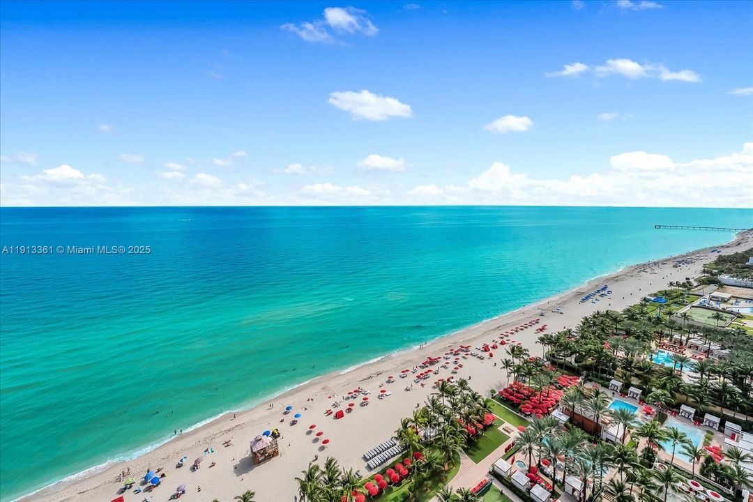 For Sale: $10,900,000 (5 beds, 7 baths, 4131 Square Feet)