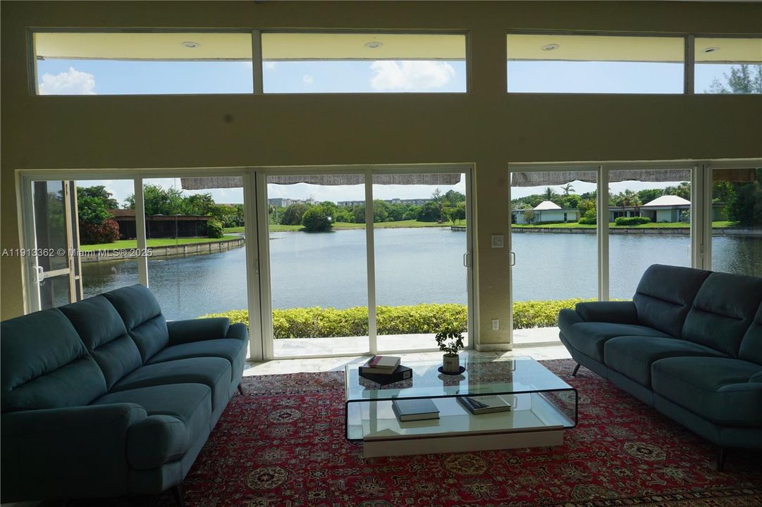 For Rent: $4,750 (3 beds, 2 baths, 3224 Square Feet)