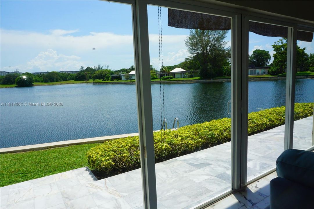 For Rent: $4,750 (3 beds, 2 baths, 3224 Square Feet)