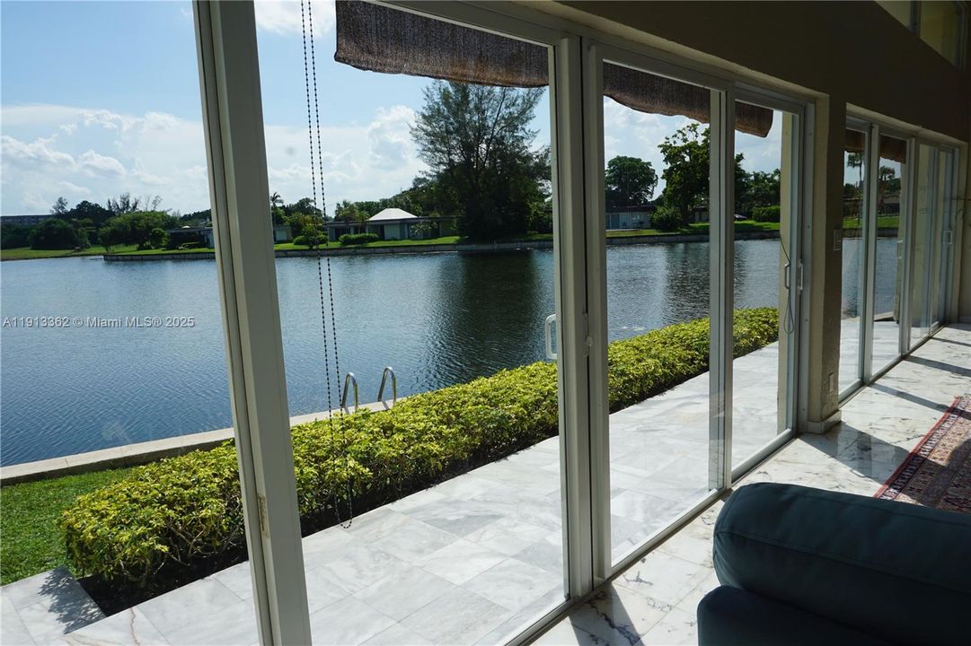 For Rent: $4,750 (3 beds, 2 baths, 3224 Square Feet)