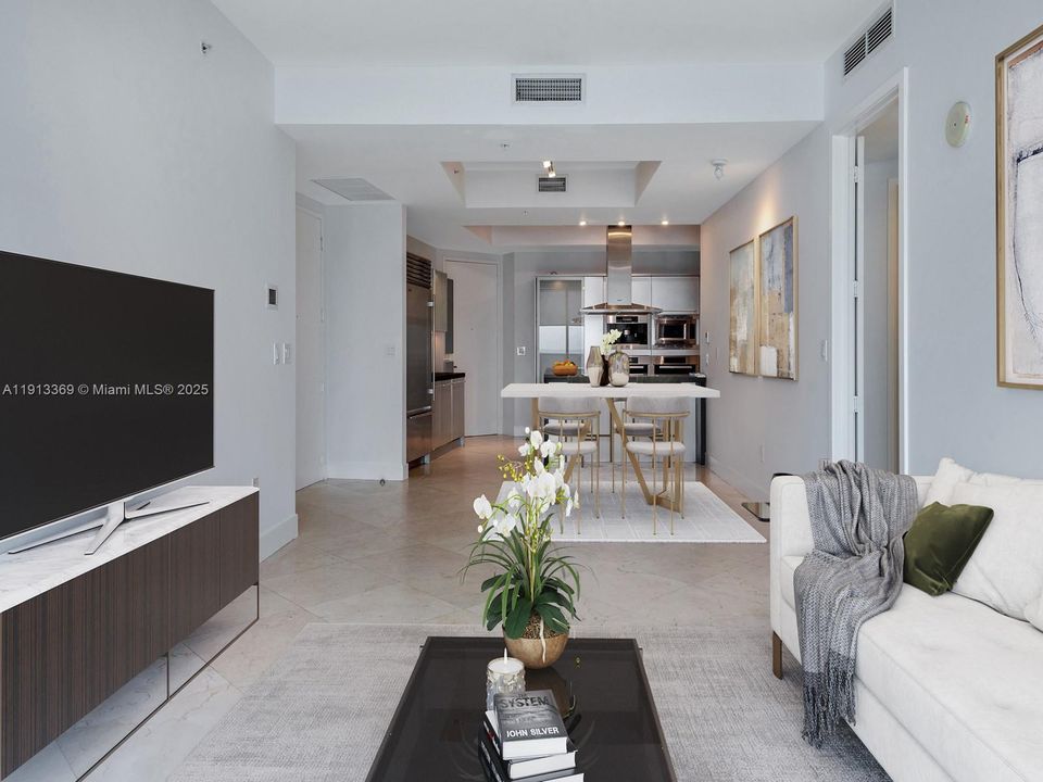 合同活跃: $6,850 (2 贝兹, 2 浴室, 1570 平方英尺)