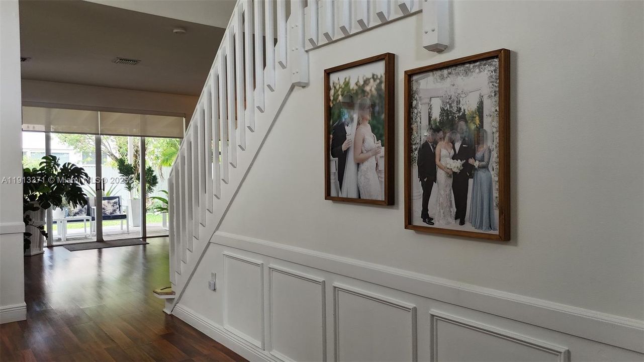 Activo con contrato: $3,700 (3 camas, 2 baños, 1902 Pies cuadrados)