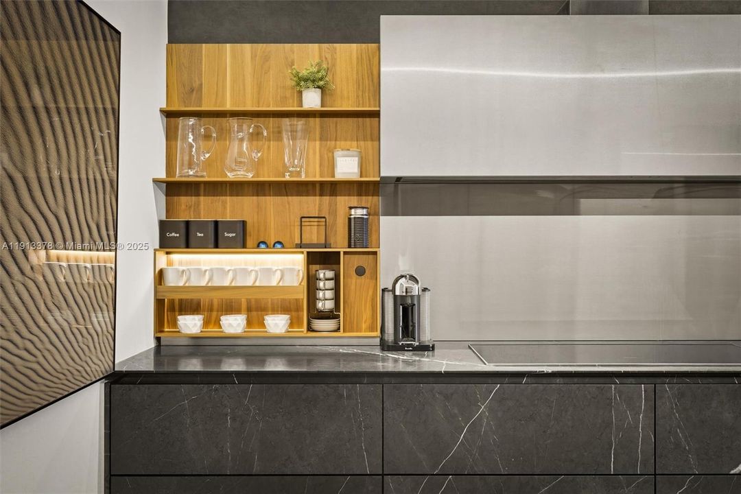 待售: $2,990,000 (2 贝兹, 2 浴室, 1640 平方英尺)