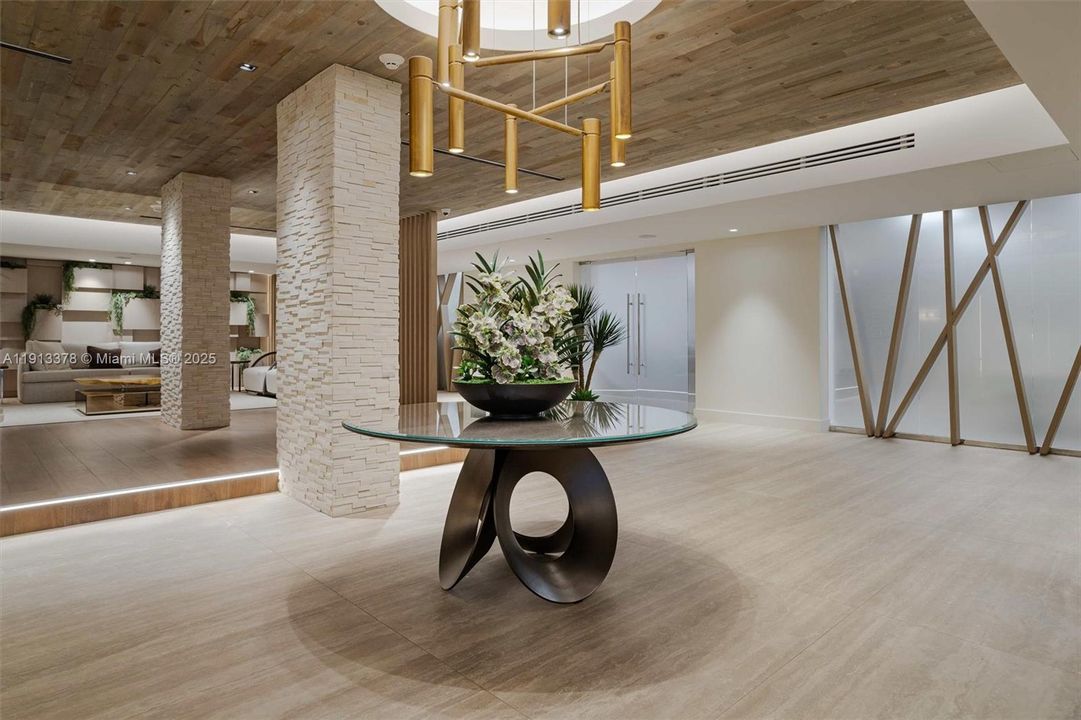 待售: $2,990,000 (2 贝兹, 2 浴室, 1640 平方英尺)