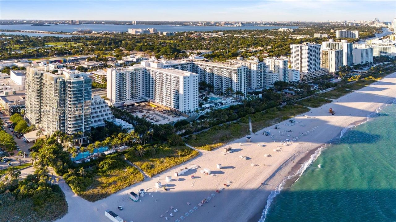 待售: $2,990,000 (2 贝兹, 2 浴室, 1640 平方英尺)