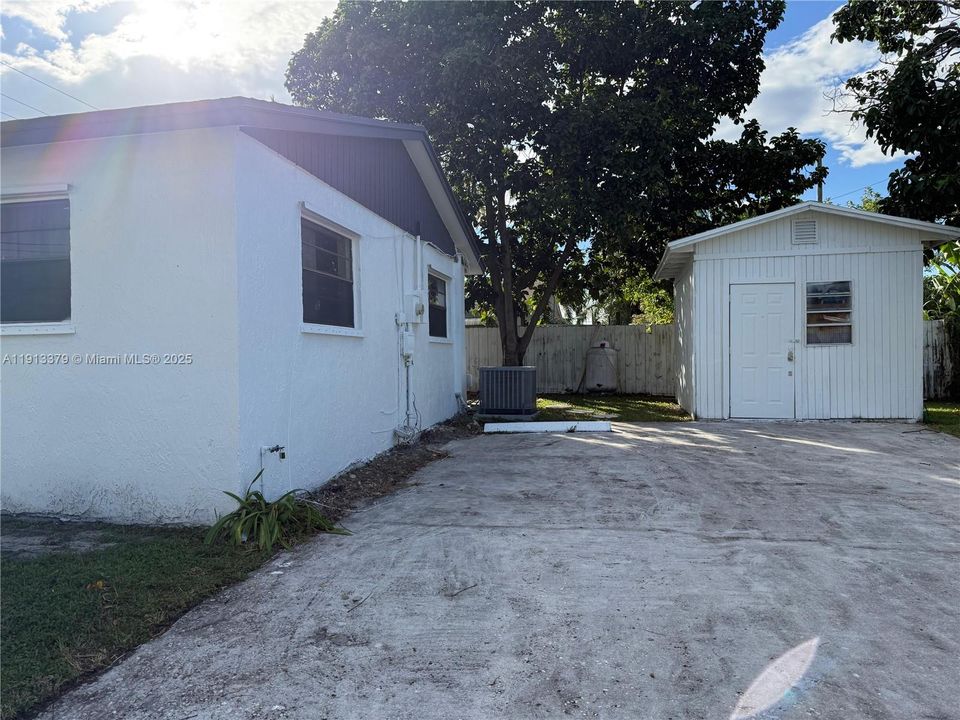 En Renta: $4,100 (4 camas, 2 baños, 1336 Pies cuadrados)