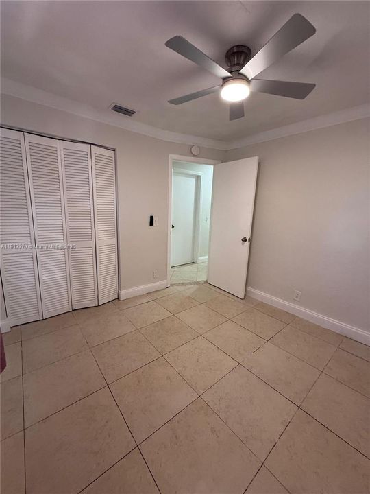 En Renta: $4,100 (4 camas, 2 baños, 1336 Pies cuadrados)